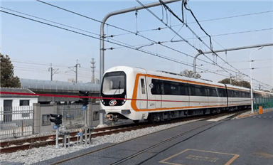 全球首發(fā)！中國(guó)中車(chē)正式交付首列全碳化硅永磁直驅(qū)列車(chē)