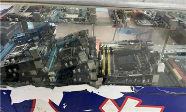 崗頂?shù)碾[秘角落：10塊錢能買CPU，300塊能組電腦？