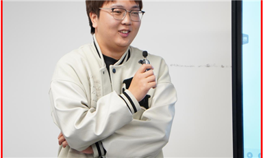 金航標黃運航：循著光的方向，見自己向未來